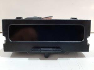 PANTALLA MULTIFUNCION 8200107839B RENAULT MEGANE II BERLINA 5P Autodesguaces Alicante