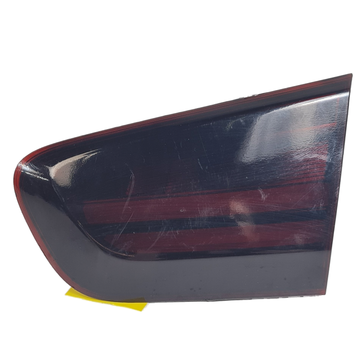 PILOTO TRASERO DERECHO INTERIOR F03602500 BMW 1 F20 LCI Autodesguaces Alicante