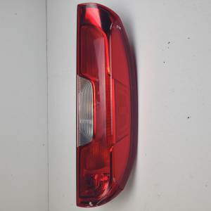 PILOTO TRASERO DERECHO 52044715 FIAT DOBLO II (152) Autodesguaces Alicante