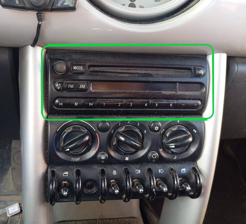 SISTEMA AUDIO / RADIO CD
