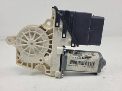 MOTOR ELEVALUNAS TRASERO IZQUIERDO 1K0959703F VOLKSWAGEN GOLF V BERLINA (1K1) Autodesguaces Alicante