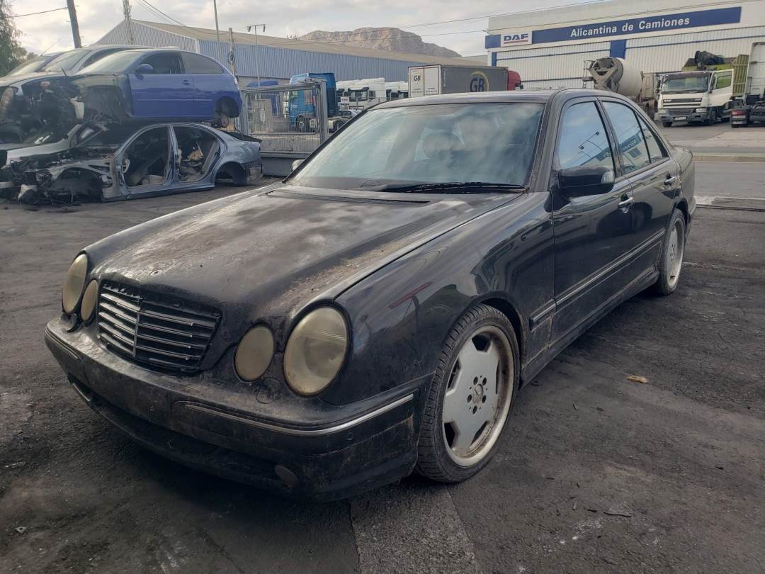 MERCEDES CLASE E (W210) BERLINA (1995 - 2002)
