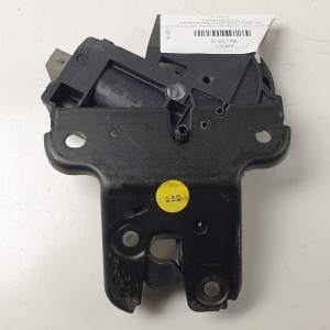 CERRADURA MALETERO / PORTON 4F5827505C VOLKSWAGEN PASSAT BERLINA (3C2) Autodesguaces Alicante