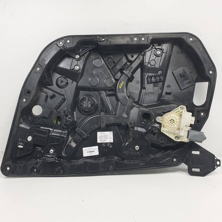 ELEVALUNAS DELANTERO DERECHO A2059060113 MERCEDES MERCEDES CLASE C BERLINA (W205) (2015 - 2023) Autodesguaces