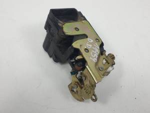 CERRADURA PUERTA DELANTERA DERECHA DAEWOO KALOS Autodesguaces Alicante