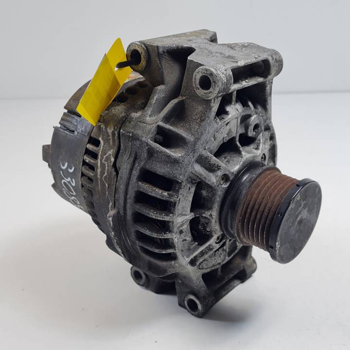 ALTERNADOR MERCEDES SPRINTER 02.00 -> CAJA CERRADA Autodesguaces Alicante