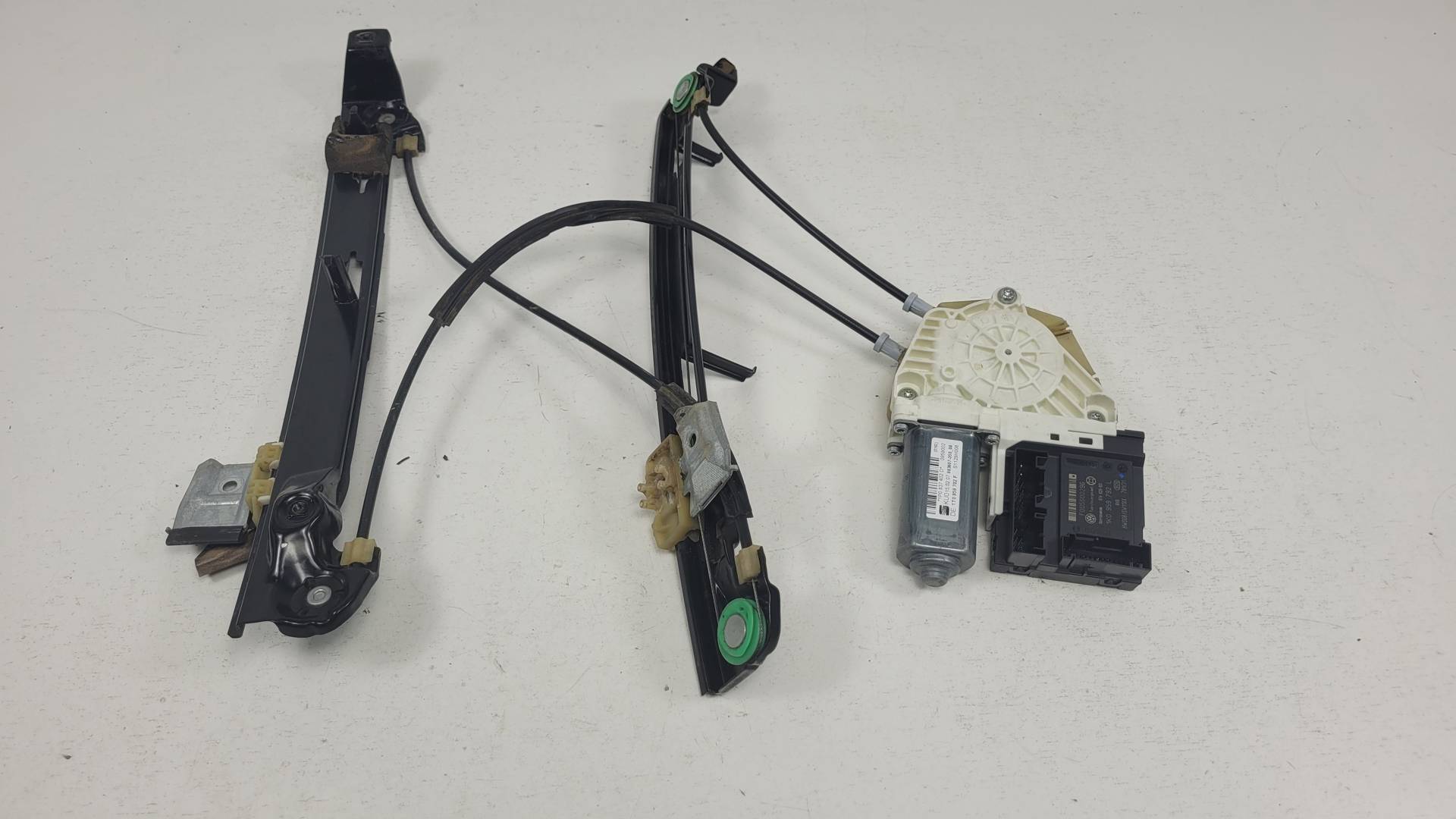 ELEVALUNAS DELANTERO DERECHO - 1P0837402D - SEAT - LEON (1P1)