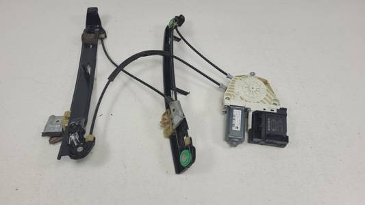 ELEVALUNAS DELANTERO DERECHO 1P0837402D SEAT LEON (1P1) Autodesguaces Alicante