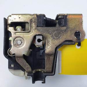 CERRADURA PUERTA DELANTERA DERECHA RENAULT CLIO II FASE II (B/CB0) Autodesguaces Alicante