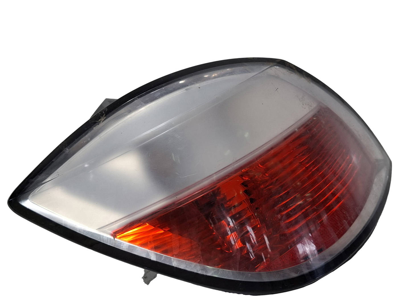 Piloto Trasero Izquierdo Opel Astra GTC (2006–2012)
