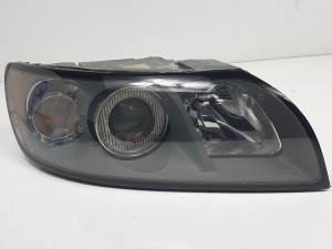 FARO DERECHO 30678913 VOLVO V50 FAMILIAR Autodesguaces Alicante