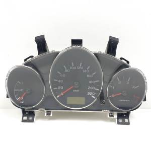 CUADRO INSTRUMENTOS MM0038009 MITSUBISHI COLT BERLINA 5 (Z30A) Autodesguaces Alicante