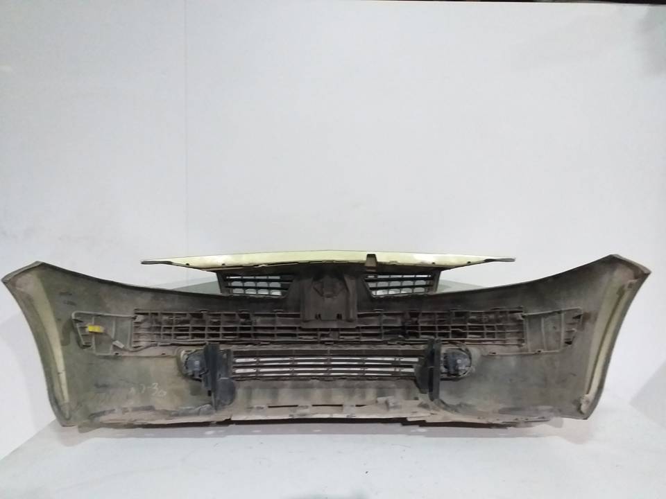 PARAGOLPES DELANTERO