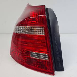 PILOTO TRASERO IZQUIERDO 716495505 BMW SERIE 1 BERLINA (E81/E87) Autodesguaces Alicante