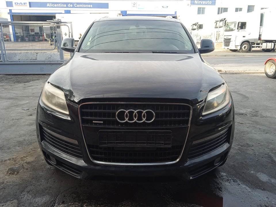 AUDI Q7 (4L) (2006 - 2015)