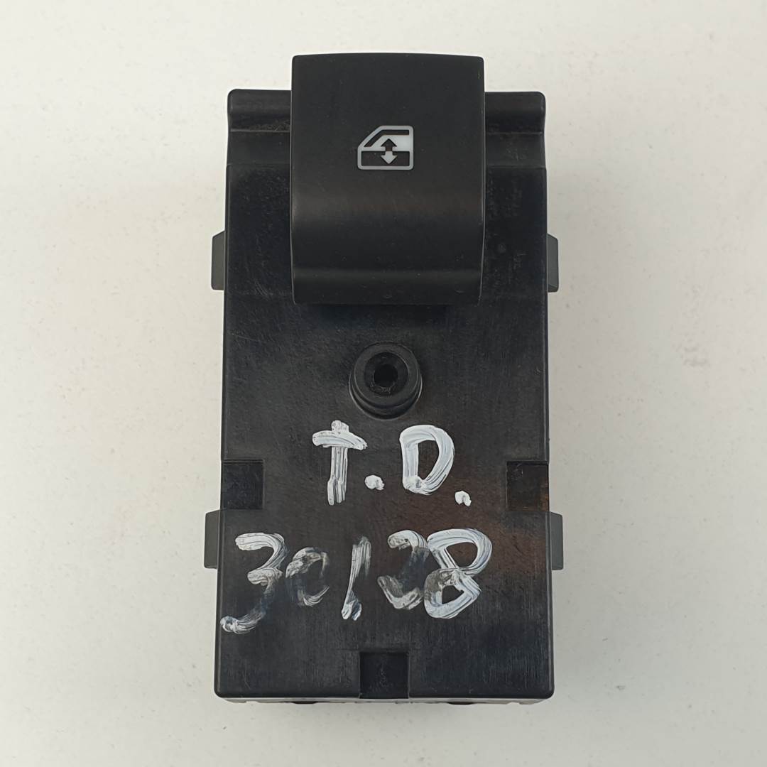 MANDO ELEVALUNAS TRASERO DERECHO - 13408452 - OPEL - ASTRA K SPORTS TOURER