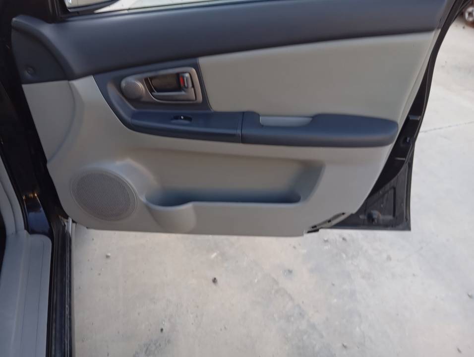 ELEVALUNAS DELANTERO DERECHO