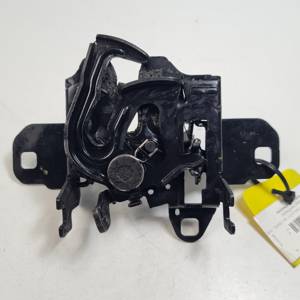 CERRADURA CAPOT 1M08235003J SEAT TOLEDO (1M2) Autodesguaces Alicante