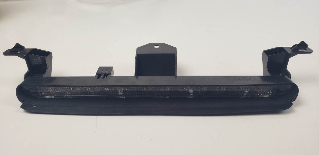 LUZ CENTRAL DE FRENO - 30678549 - VOLVO - V70 FAMILIAR