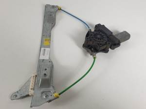 ELEVALUNAS DELANTERO DERECHO D300401 OPEL CORSA D Autodesguaces Alicante
