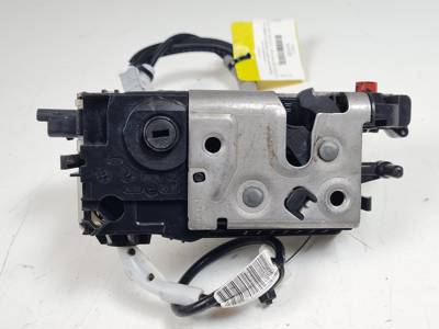 CERRADURA PUERTA TRASERA DERECHA 98125011B0 PEUGEOT 2008 (A94) Autodesguaces Alicante