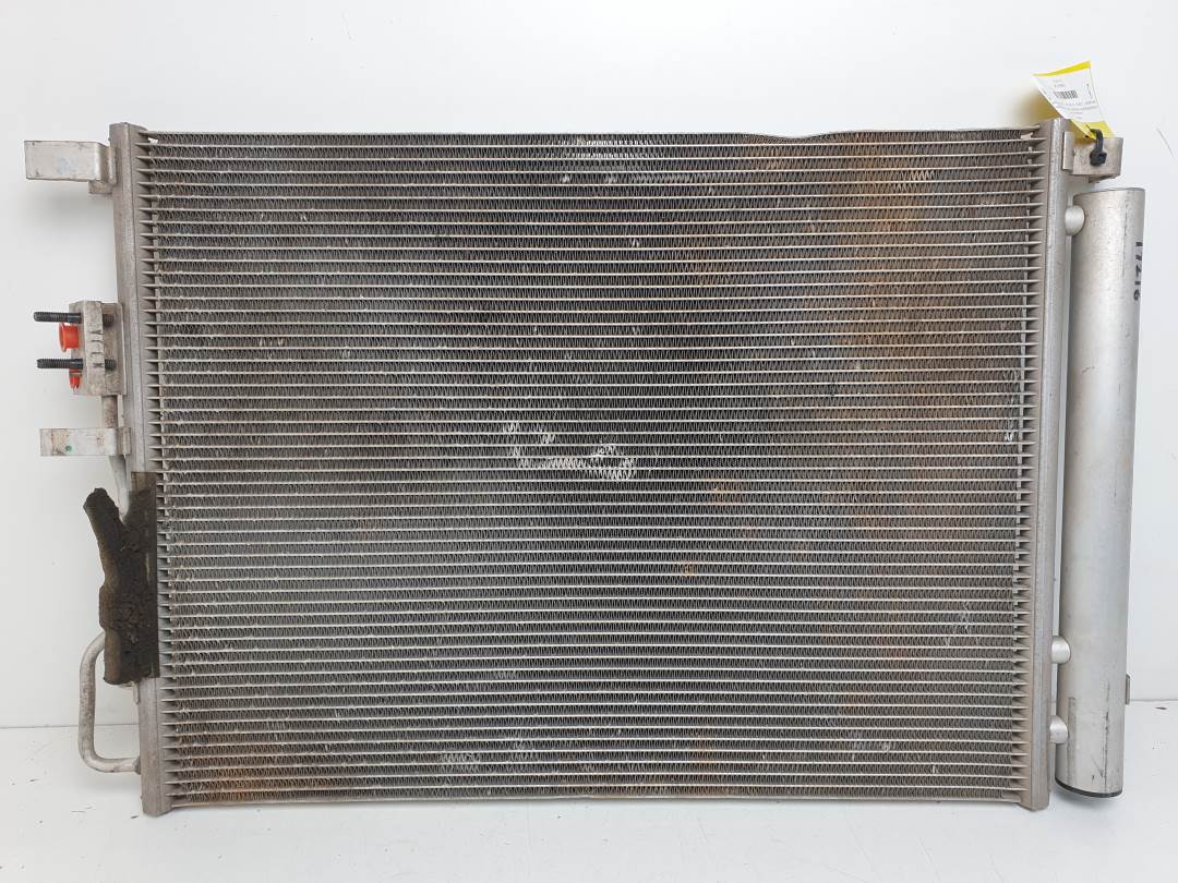 CONDENSADOR / RADIADOR AIRE ACONDICIONADO - F200NFFBB0 - HYUNDAI - TUCSON