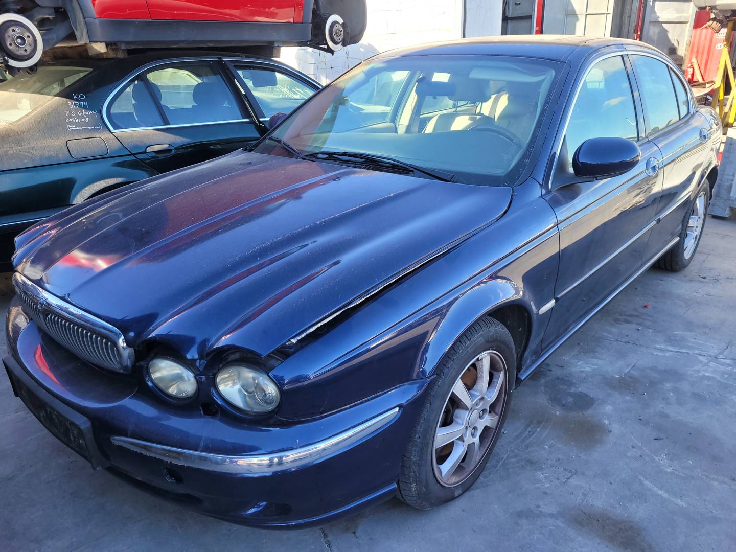 JAGUAR X-TYPE (X400) (2001 - 2010)