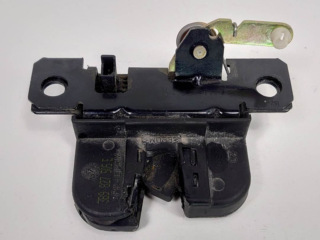 Serrure de coffre / hayon - 3B9827505E - VOLKSWAGEN - PASSAT VARIANT (3B6)