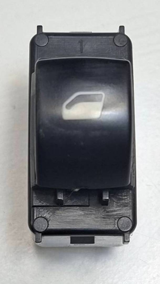 Commande de lève-vitre avant droite - PEUGEOT - 207