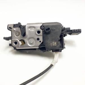 CERRADURA PUERTA TRASERA IZQUIERDA 732297 PEUGEOT 3008 (T84) Autodesguaces Alicante