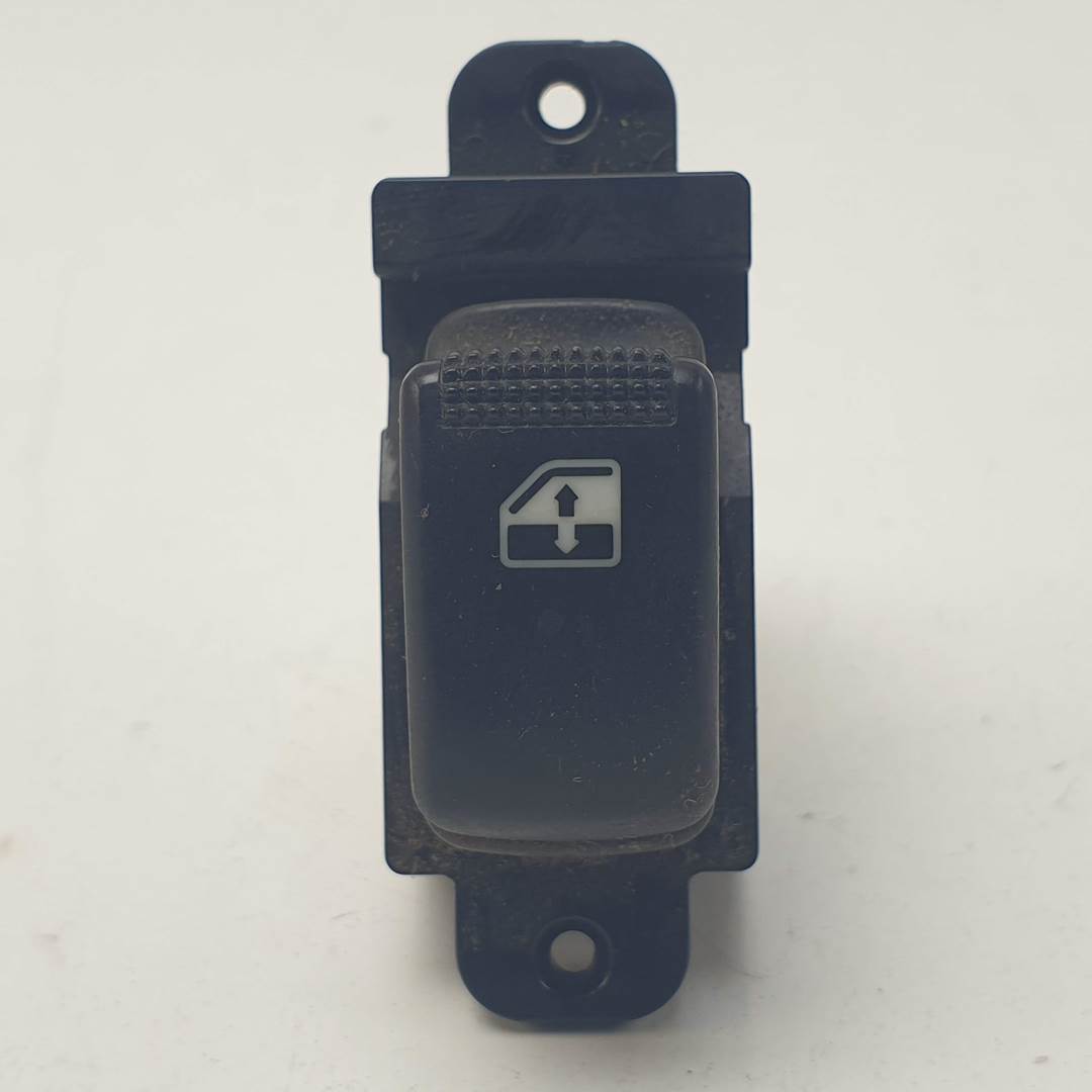 MANDO ELEVALUNAS TRASERO IZQUIERDO - 935782D000 - KIA - CERATO