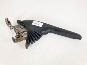 PALANCA FRENO DE MANO LANCIA YPSILON (101) Autodesguaces Alicante