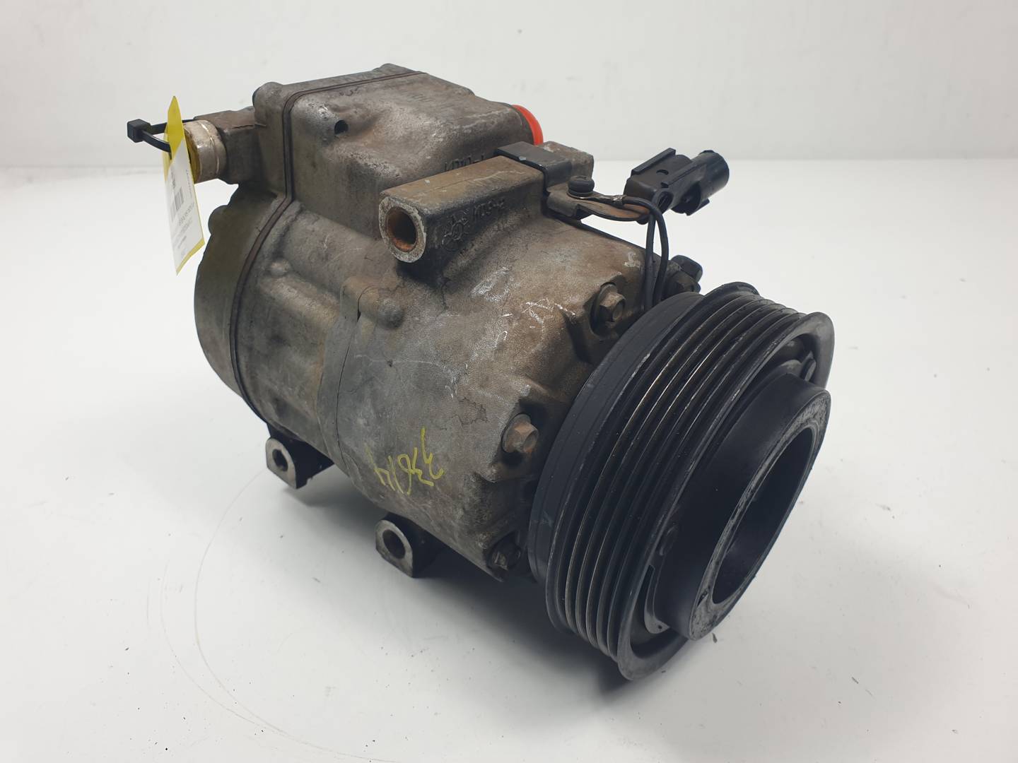 Klimakompressor - F500MA5EB08 - HYUNDAI - SANTA FE (BM)