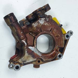 BOMBA ACEITE NISSAN ELGRAND (E51) Autodesguaces Alicante