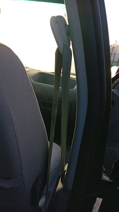 CINTURON SEGURIDAD DELANTERO DERECHO