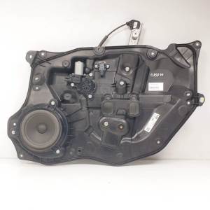 ELEVALUNAS DELANTERO DERECHO D09L5897X MAZDA CX-3 Autodesguaces Alicante