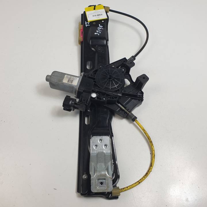 ELEVALUNAS TRASERO IZQUIERDO BJ3227001AC LAND ROVER RANGE ROVER EVOQUE Autodesguaces Alicante