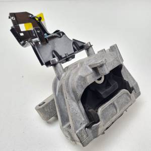 SOPORTE MOTOR DERECHO 1K0199262CN VOLKSWAGEN POLO (9N1) Autodesguaces Alicante