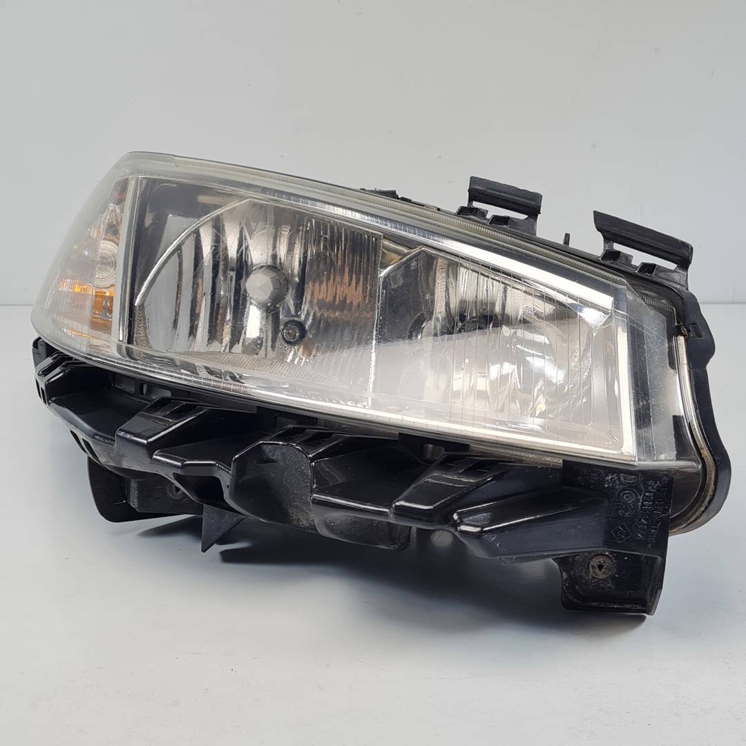 FARO DERECHO - 8200567432B - RENAULT - MEGANE II BERLINA 5P