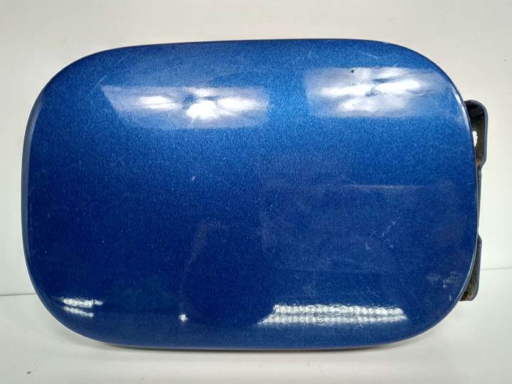 TAPA EXTERIOR COMBUSTIBLE A2035841239 MERCEDES CLASE C (W203) FAMILIAR Autodesguaces Alicante