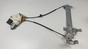 ELEVALUNAS TRASERO IZQUIERDO 827210008R RENAULT MEGANE III SPORT TOURER Autodesguaces Alicante