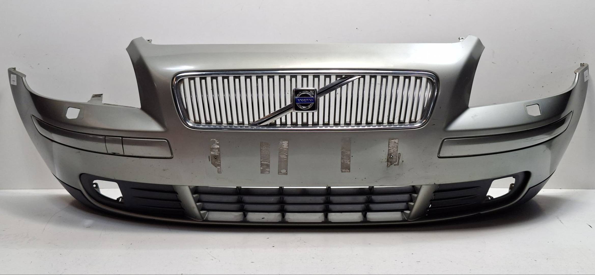 PARAGOLPES DELANTERO - VOLVO - V50 FAMILIAR