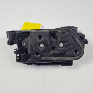 CERRADURA PUERTA TRASERA DERECHA A6E5TA839016E SEAT IBIZA (6F1) Autodesguaces Alicante