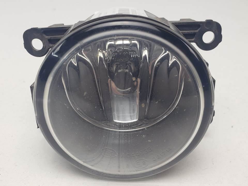 FARO ANTINIEBLA IZQUIERDO - 8200074008 - RENAULT - SCENIC III (JZ)
