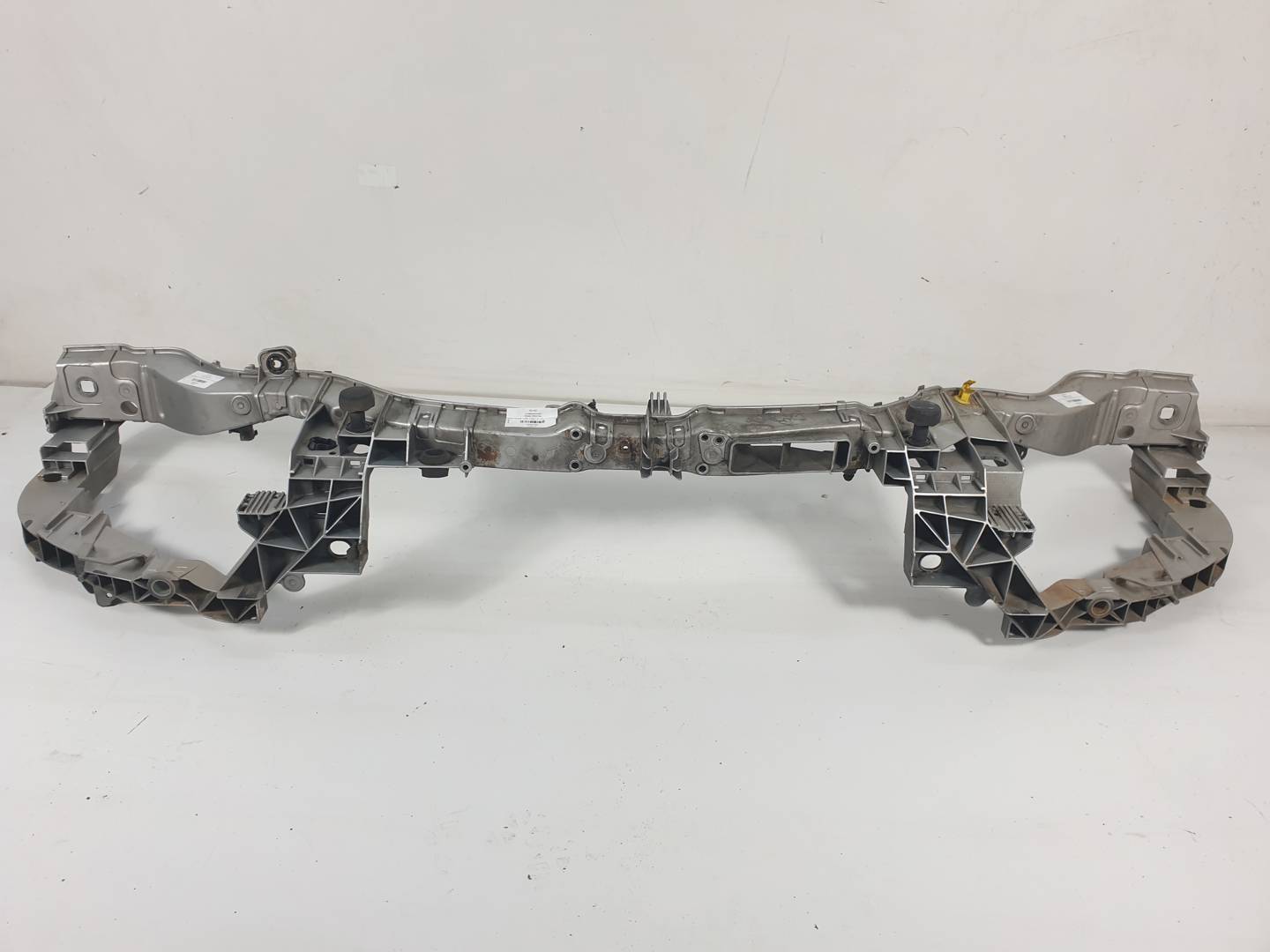 PANEL FRONTAL - FORD - FOCUS TURN. (CB8)
