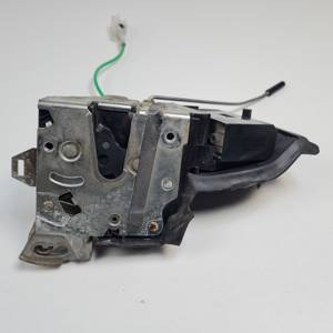 CERRADURA PUERTA DELANTERA DERECHA 8235126 BMW SERIE 5 BERLINA (E39) Autodesguaces Alicante