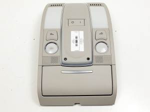 LUZ INTERIOR 4F0947135BP AUDI A6 ALLROAD QUATTRO (4FH) Autodesguaces Alicante