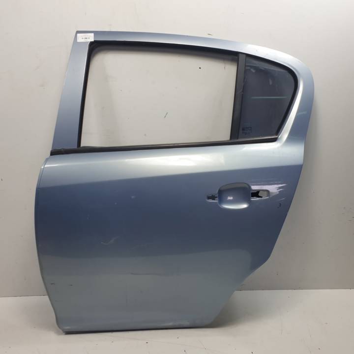 PUERTA TRASERA IZQUIERDA OPEL CORSA D Autodesguaces Alicante