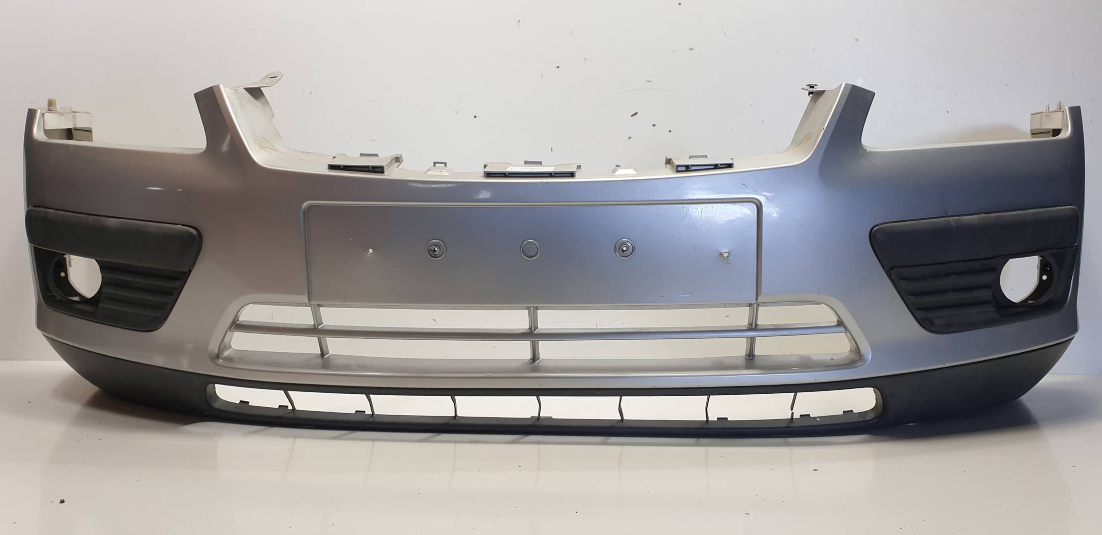 PARAGOLPES DELANTERO - FORD - FOCUS BERLINA (CAP)