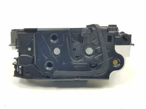 CERRADURA PUERTA TRASERA DERECHA 5K4839016 VOLKSWAGEN POLO (6R1) Autodesguaces Alicante